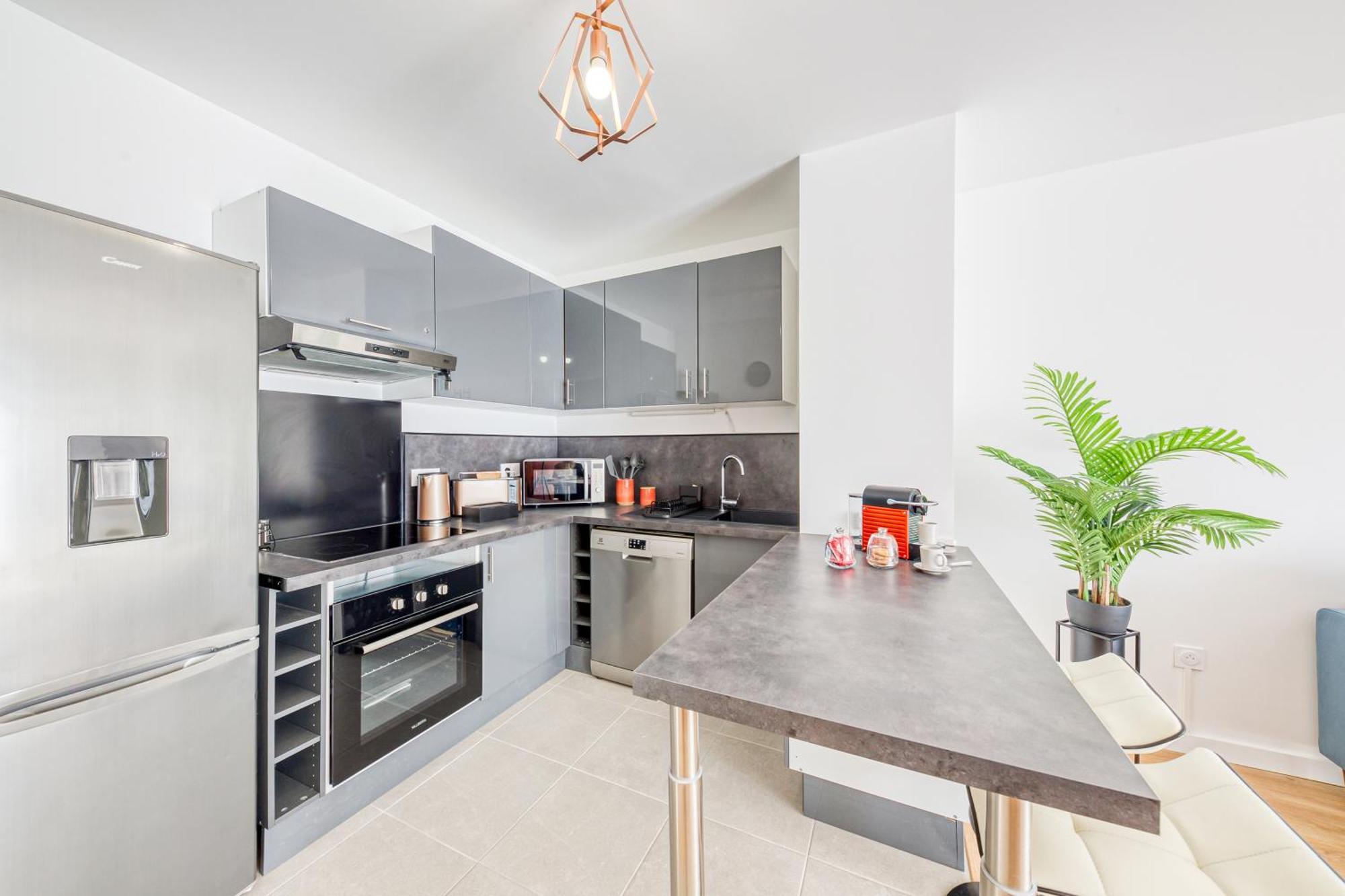 Massy Serenity - 64M2, Terrace, Balcony, Parking Exteriör bild